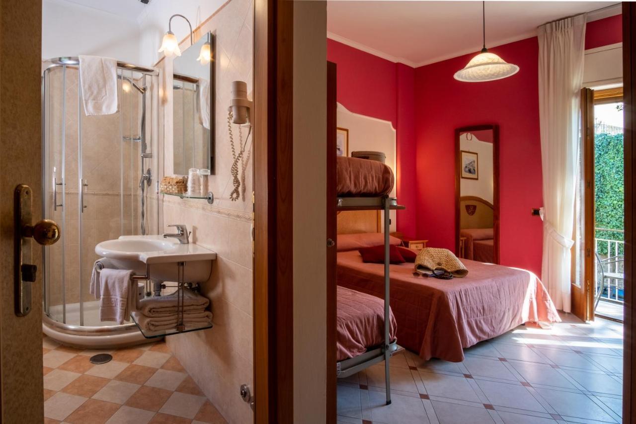 Hotel Savoia Sorrento Exterior photo